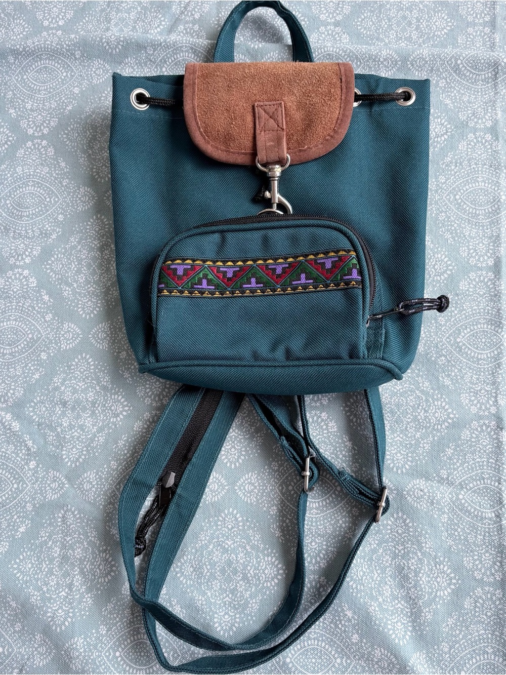 Vintage Western Mini Backpack - Picture 2 of 10
